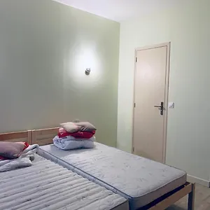 Confortable-house , Vitry-sur-Seine France