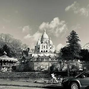 Chambre au calme à Montmartre near Sacré-Coeur ! , Paris France
