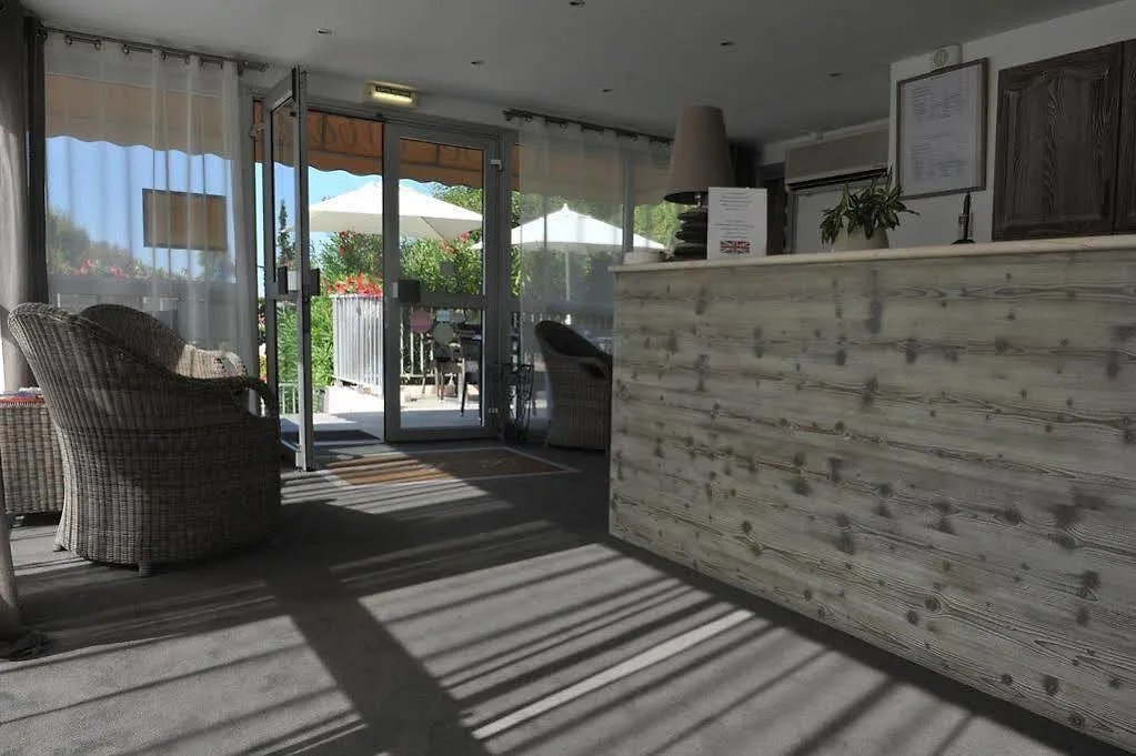 Hotel Le Mozart Aix-en-Provence 3*,